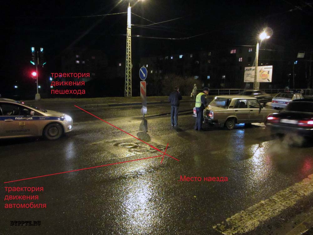 Петрозаводск, 13 ноября 2013 года, 21-45. ДТП с участием пешехода и легкового автомобиля ВАЗ-2107 произошло на улице Шотмана, у дома №13, в районе Нижнего Чапаевского кольца.