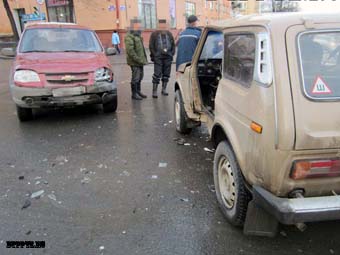  Петрозаводский городской суд сообщает о поступивших для рассмотрения уголовных делах по фактам произошедших в 2011 - 2013 годах двух дорожно-транспортных происшествий.