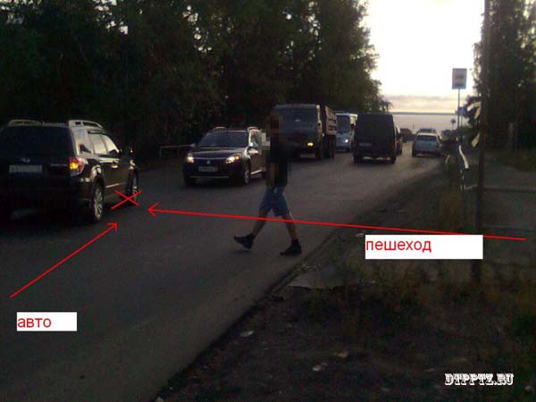 Петрозаводск, 31 июля 2014 года, 06-30. ДТП с участием пешехода и кроссовера Субару (Subaru Forester) произошло на улице Ключевая, напротив дома №33, в районе пешеходного перехода у школы №33.