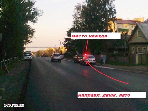 Петрозаводск, 4 августа 2014 года, 20-40. ДТП с участием пешехода и легкового автомобиля Опель (Opel Corsa) произошло на улице Ключевая, напротив дома №29.