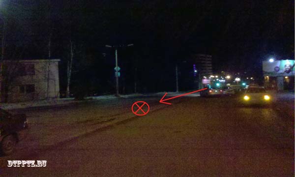 Петрозаводск, 12 декабря 2014 года, 02-40. ДТП с участием легковых автомобилей Хендай Акцент () и Дэу Нексия (Daewoo Nexia) произошло на улице Правды, перед пересечением с Ключевским шоссе и улицей Калинина.