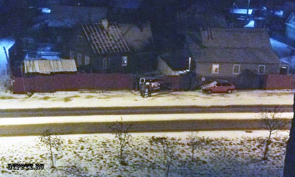 Петрозаводск, 2 декабря 2014 года, 21-30. ДТП с участием кроссвера Хонда (Honda Element) произошло на улице Лыжная, в районе дома № 45.