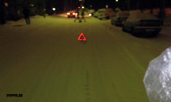 Костомукша, 2 декабря 2014 года, 17-30. ДТП с участием пешехода и легковог автомобиля Шкода (Skoda) произошло на улице Карельская, в районе дома №3.