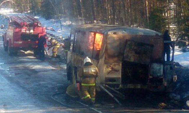 Суоярвский район, 15 марта 2015 года, 11-00. Пожар в рейсовом автобусе ПАЗ произошел на 38 километре автодороги "Суоярви - Питкяранта".