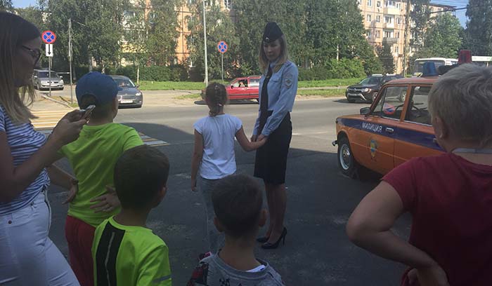 Автоинспекторы Петрозаводска провели  практикумы по дорожной безопасности в преддверии учебного года.