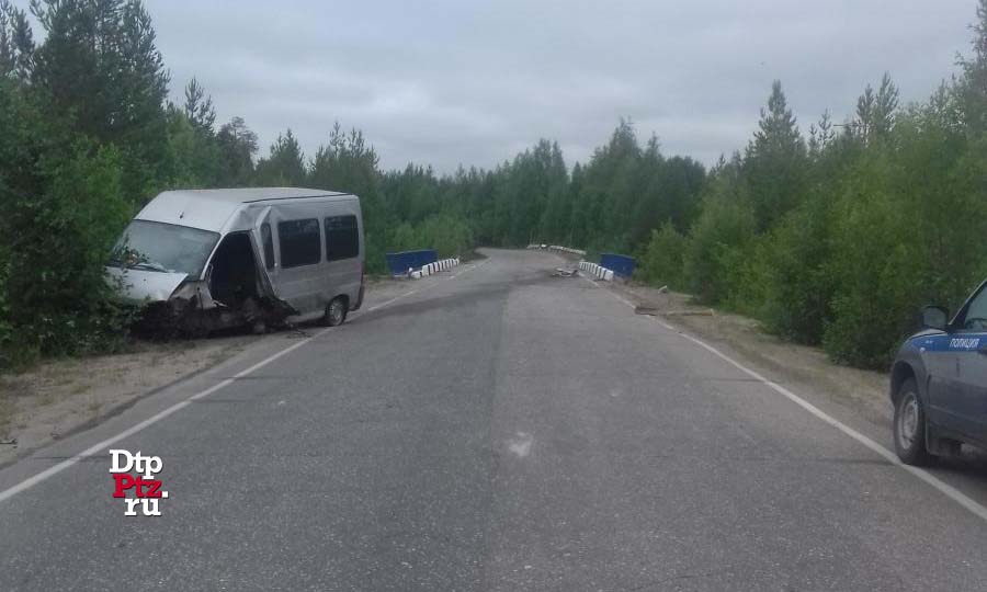 Муезерский район, 7 июля 2019 года, 05-20.  ДТП с участием фургона Фиат (Fiat Ducato) произошло на произошло на 158-м километре автодороги "Кочкома-Госграница" (29-й километр автомобильной дороги «Ледмозеро - Костомукша»).