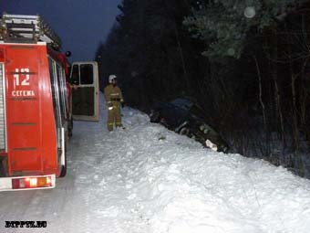 Сегежский район, 5 декабря 2013 года, 10-00. ДТП с участием легкового автомобиля ВАЗ-2106 произошло на 11-м километре Надвоицкого шоссе.